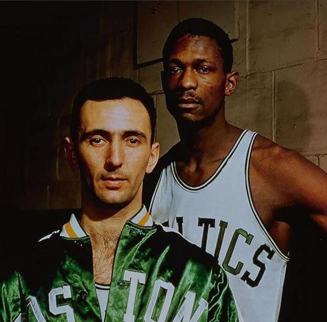 西亚卡姆成 西亚卡姆成