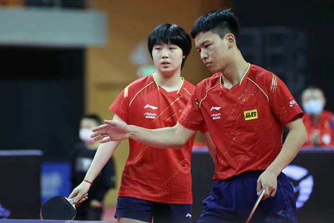 篮球运动的 篮球运动的