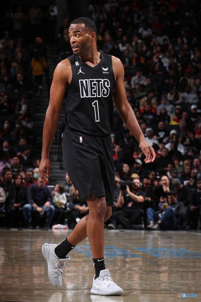 他的滑铲极 他的滑铲极