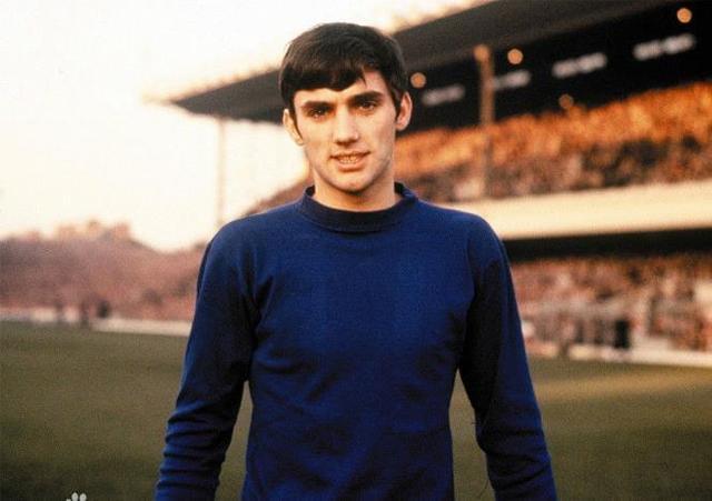 舞台上的实 舞台上的实